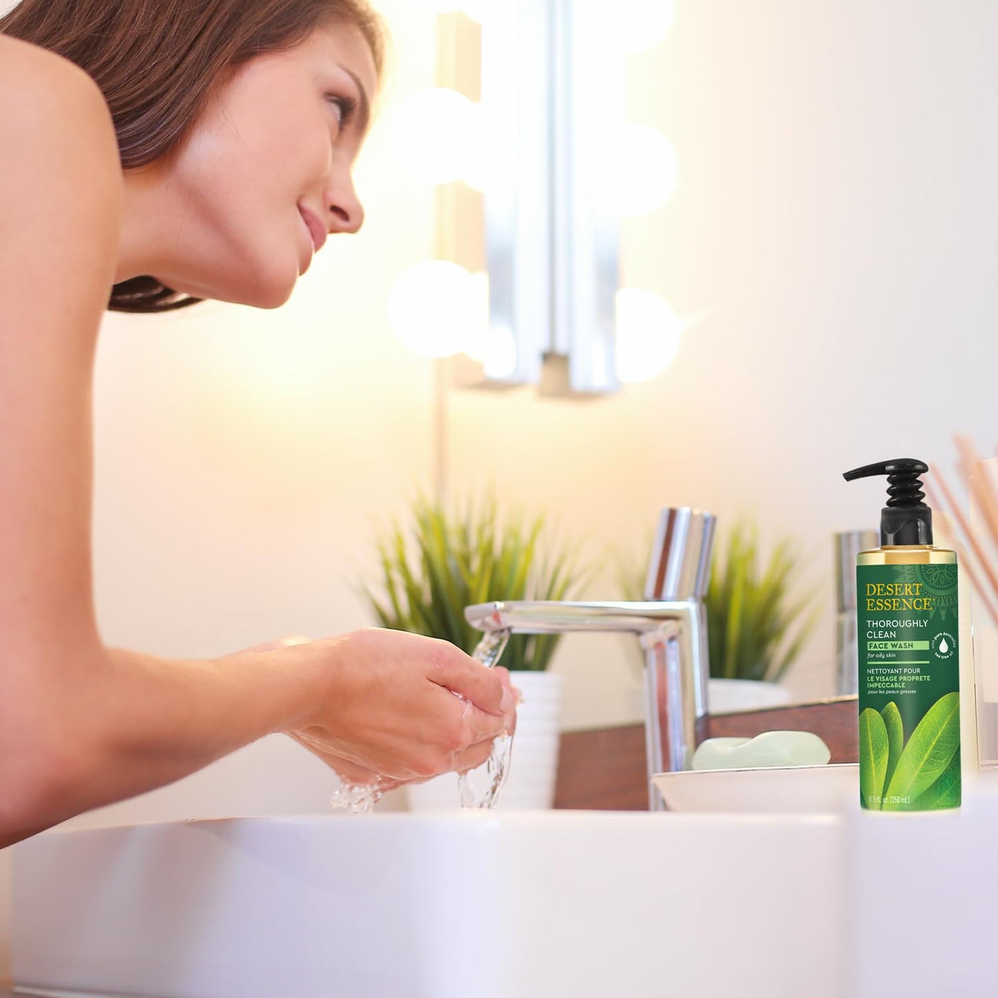 Thoroughly Clean Face Wash with Tea Tree Oil, Castile Soap and Coconut Oil - Organic Facial Cleanser for Sensitive and Oily Skin, Vegan & Cruelty-Free, 32 Fl Oz